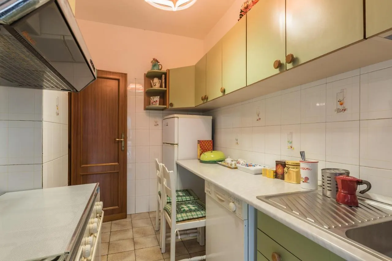 Altido Classic Style Flat With Balcony Rome Italy