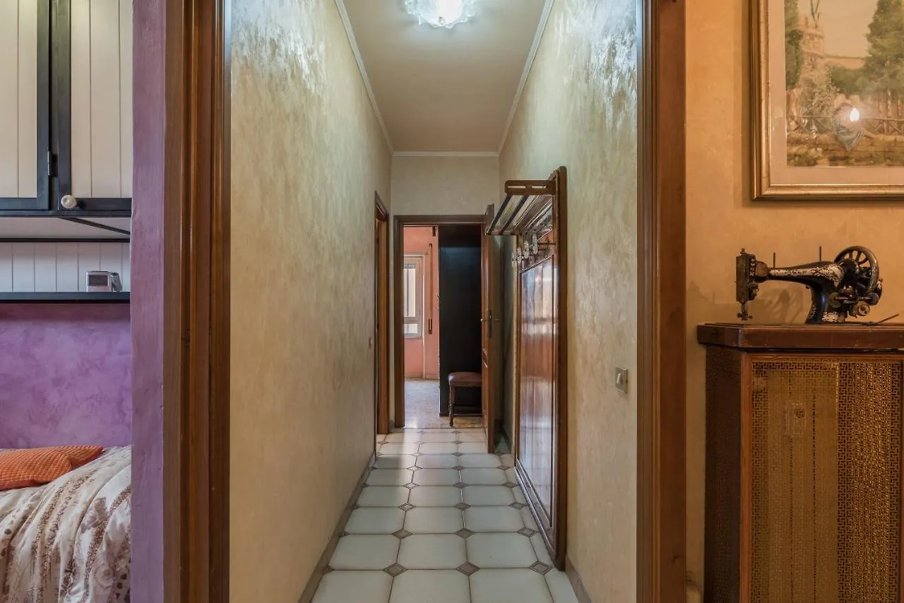 Altido Classic Style Flat With Balcony Rome Italy