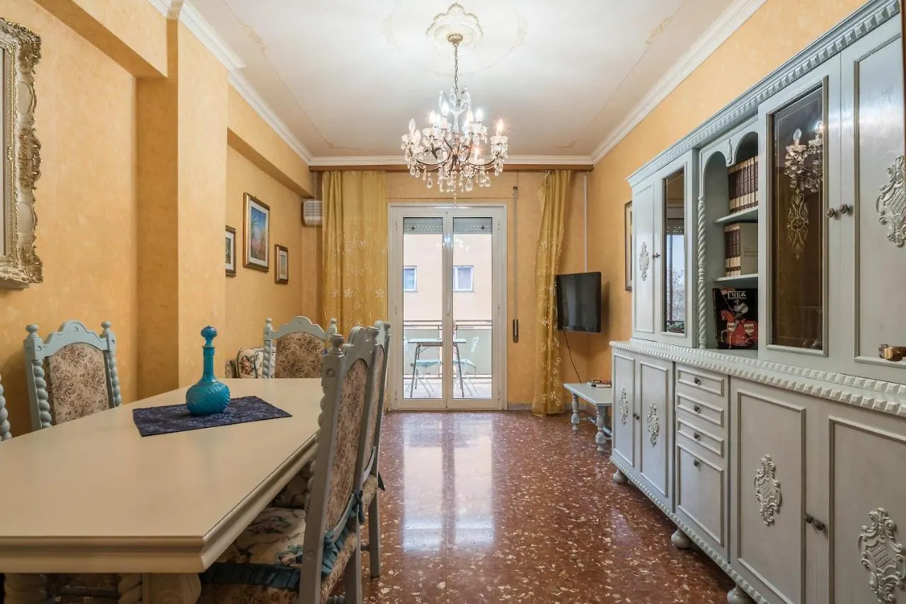 Appartamento Altido Classic Style Flat With Balcony Roma